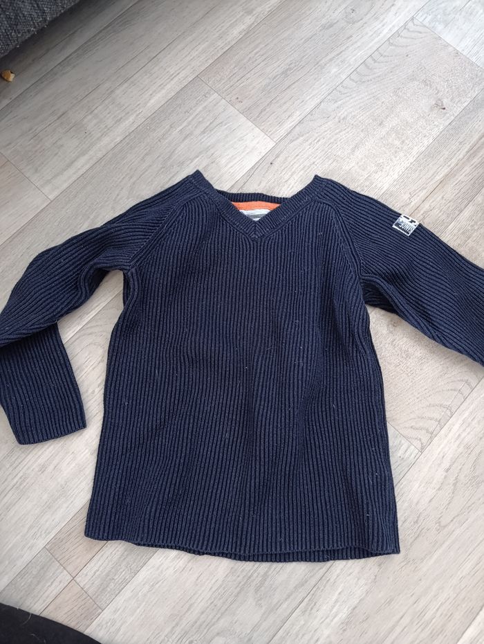 Pull bleu marine
