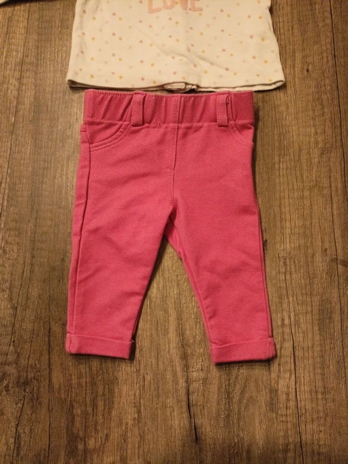Tenue fille en 1 mois - photo numéro 3