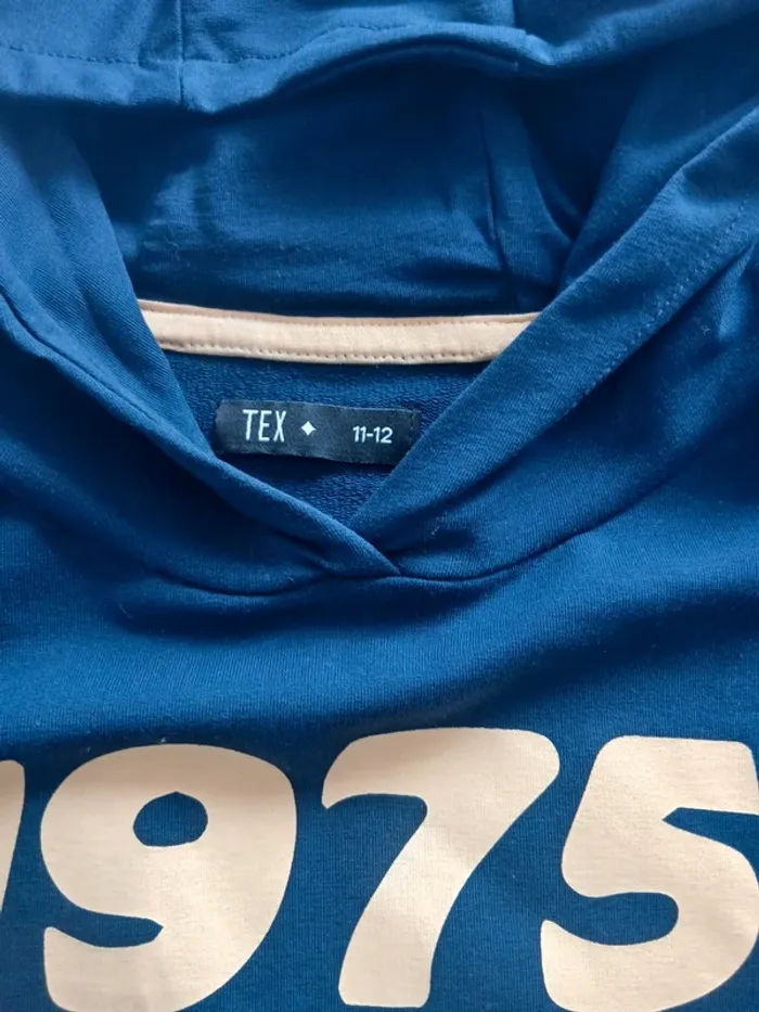 Sweat à capuche neuf 11-12 ans - photo numéro 3