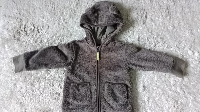 Gros gilet taille 18 mois / 86 cm