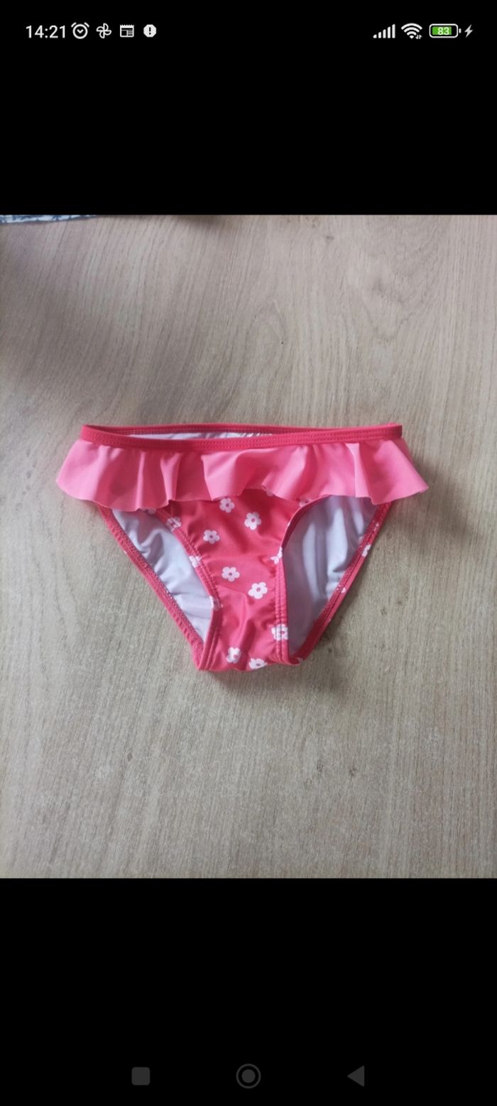 Maillot de bain 1 pièce Minnie mouse 7/8 ans
