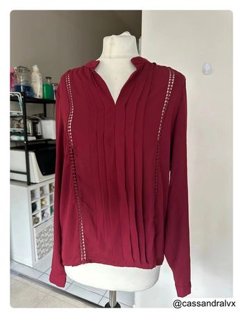 Blouse bordeaux - Attentif