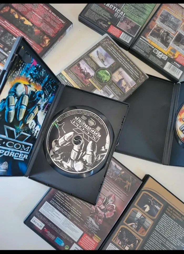 Plusieurs jeux PC 1€50 unité - photo numéro 3
