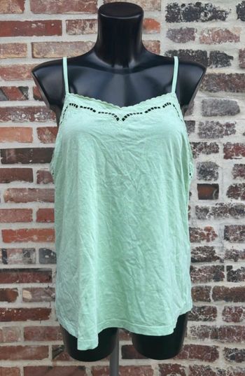 🍃 Débardeur vert menthe Kiabi – taille 46/48 (XL)