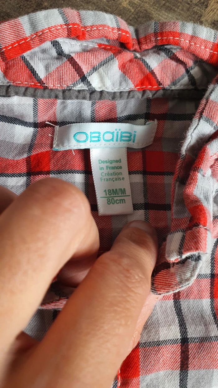 Chemise Obaïbi 18 mois en très bon état - photo numéro 3