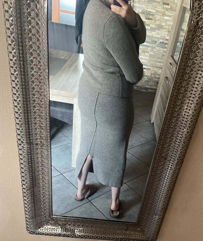 Beau ensemble Zara gris - photo numéro 3