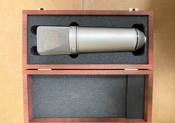 Neumann U87 - photo numéro 2