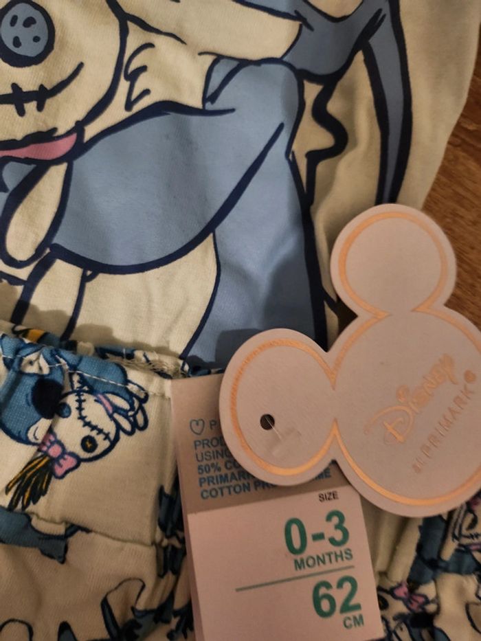 Ensemble stitch 0-3 mois neuf - photo numéro 2