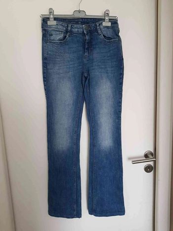 Jean bootcut taille 38