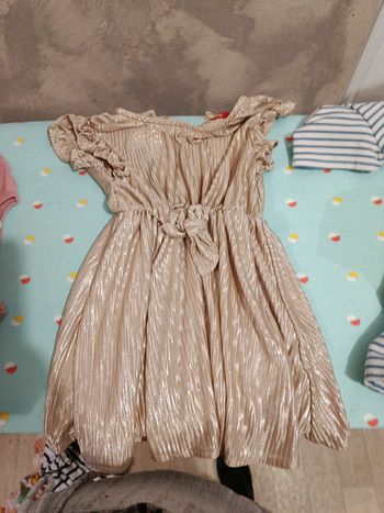 Robe beige paillettes 