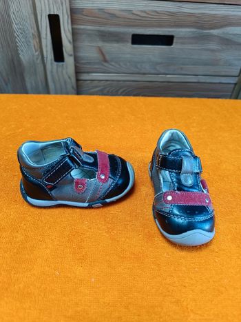 Chaussures Freemouss pointure 20