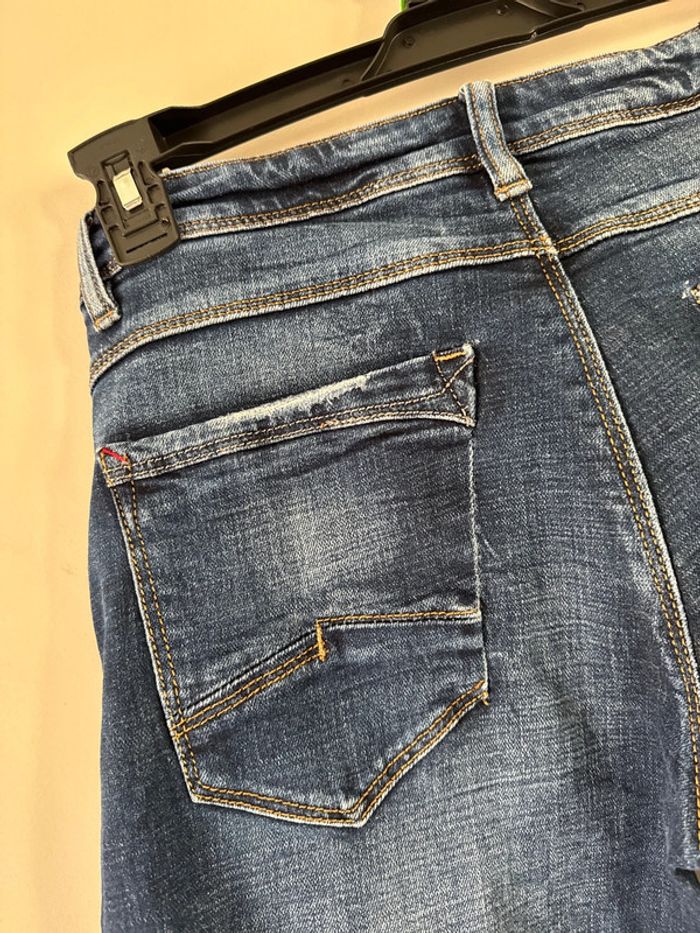 👖 Jeans homme effet déchiré - Taille 40 -w31- brut - très bon état- Léo gutti - photo numéro 9