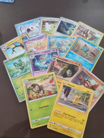 Lot cartes pokémon