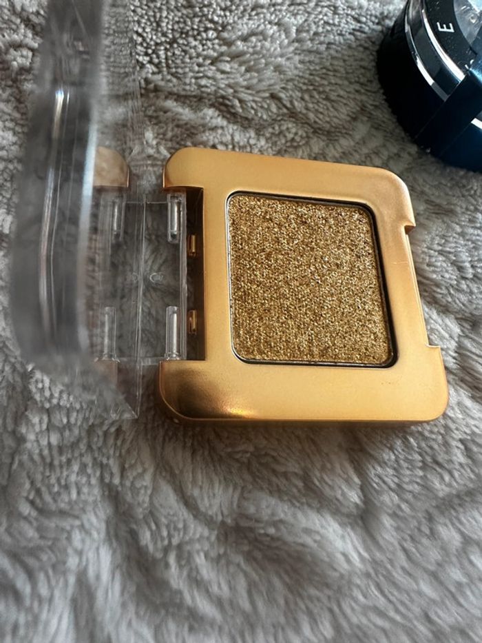 Ombre à paupière eyeshadow Natasha denona - photo numéro 3