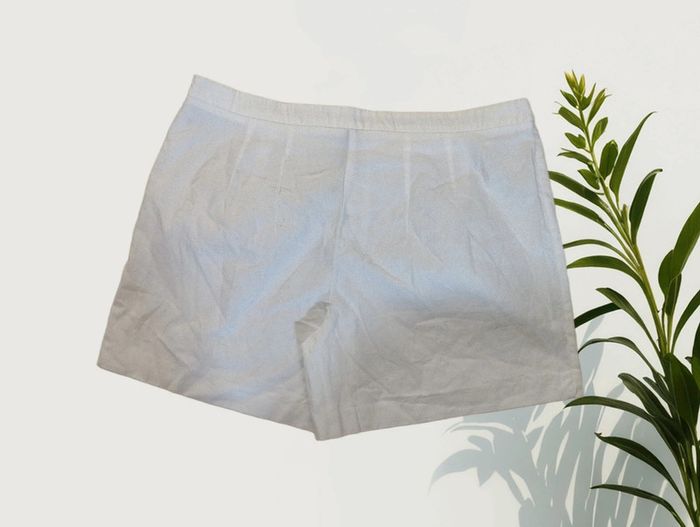 Short Benetton neuf - photo numéro 2