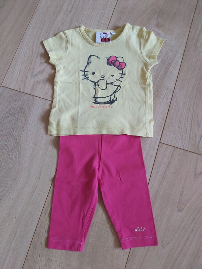 Ensemble tee-shirt et legging fille 3 mois en très bon état (78)