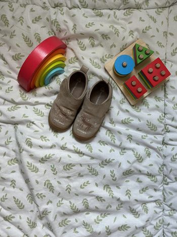chaussons antidérapants doré taille 23 vertbaudet