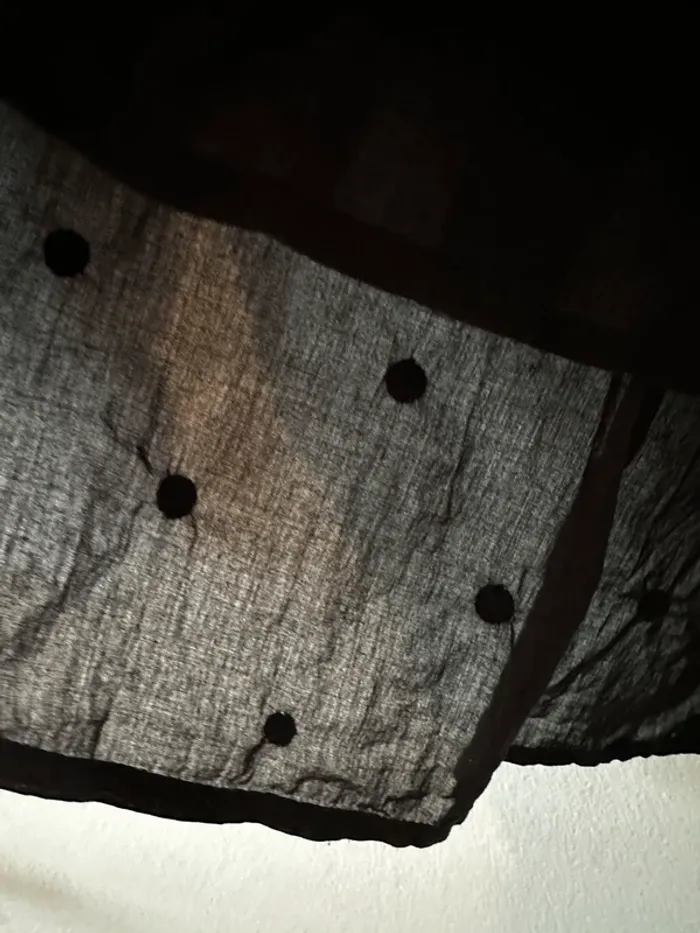 Chemise noire - photo numéro 2