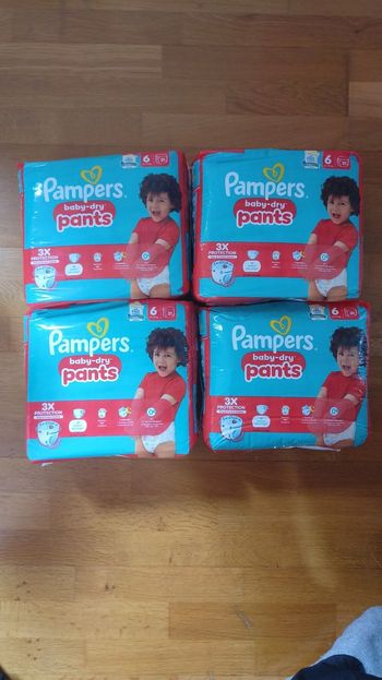 4 paquets de couches Pampers baby dry pants taille 6