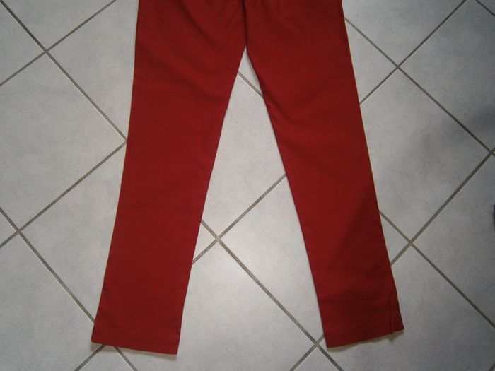 Pantalon rouge LACOSTE Taille 42 NEUF - photo numéro 9