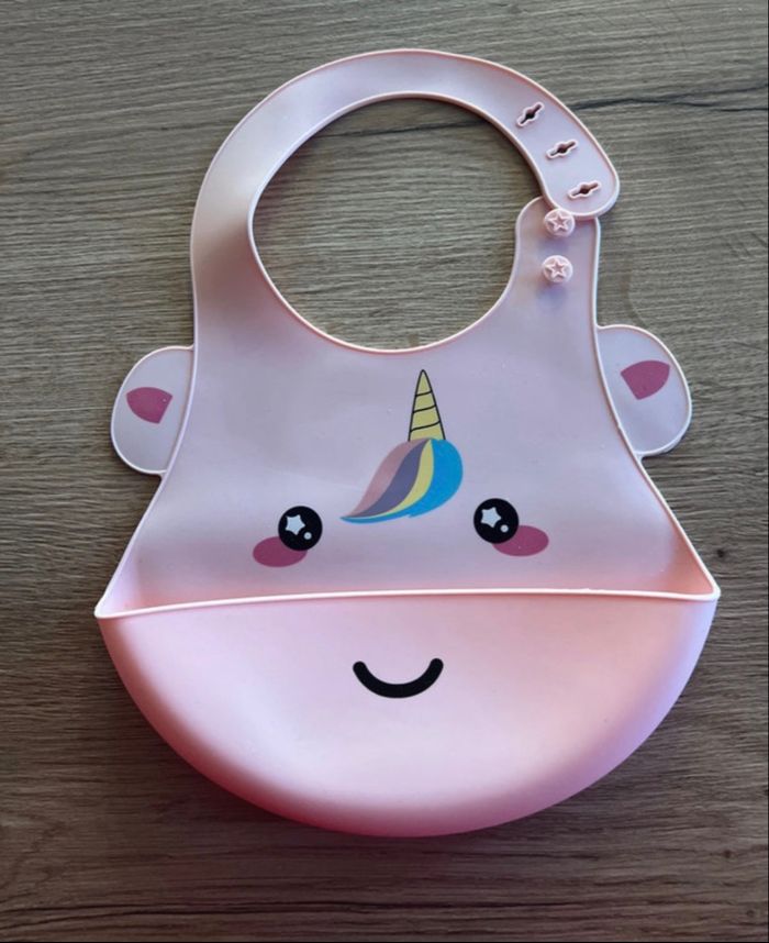 Bavoir récupérateur silicone