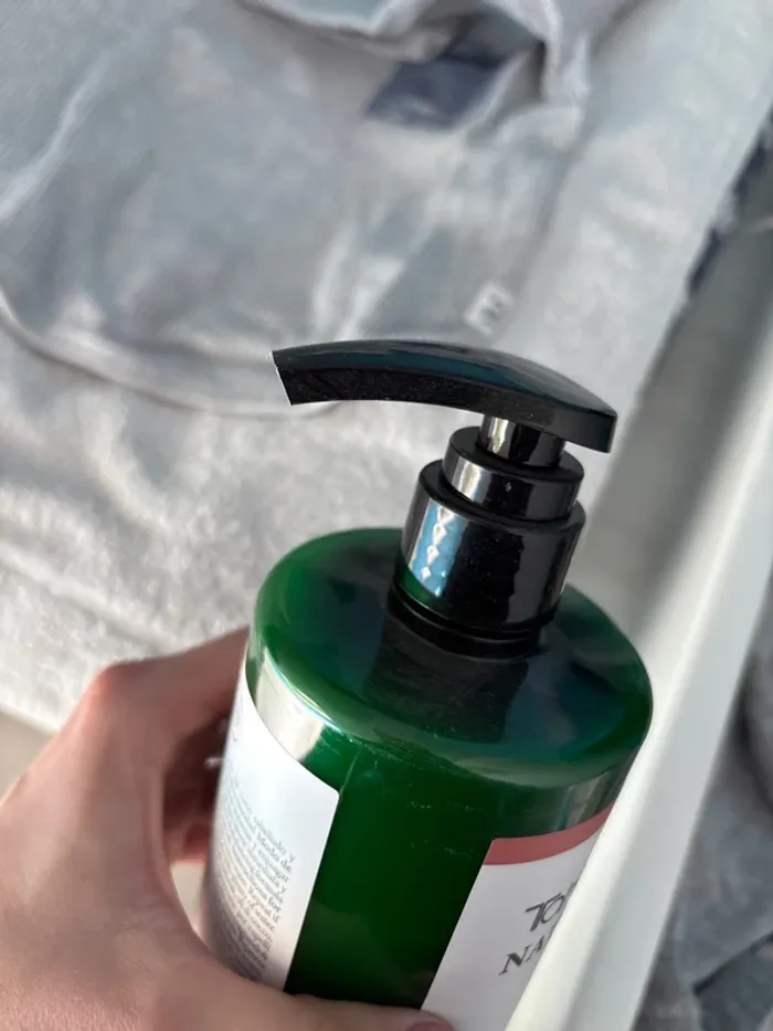 Shampoing Tage cheveux sec - photo numéro 3