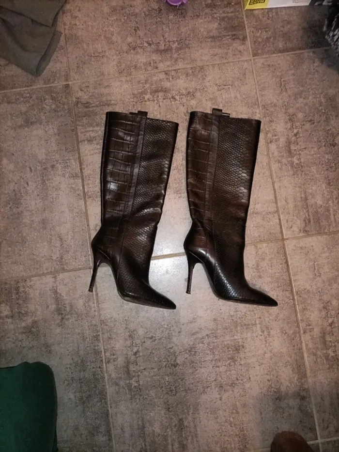 Bottes cuir véritable croco