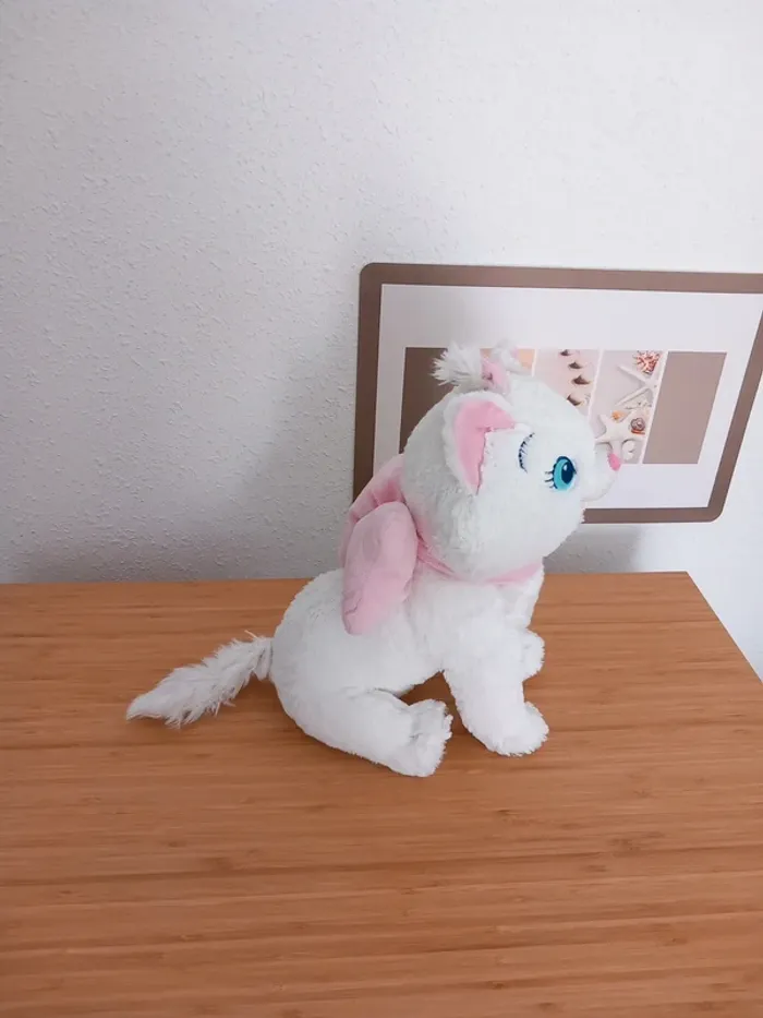 Peluche Marie 35cm Disney store - photo numéro 4