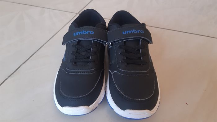 Basket UMBRO T31 9€ - photo numéro 4
