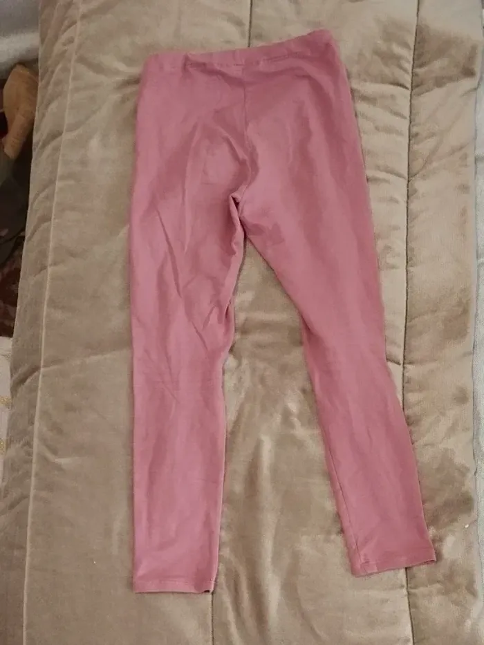 Legging rose lila H&M intérieur molleton fille 10 ans - photo numéro 6