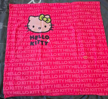 Taie d'oreiller hello kitty rose