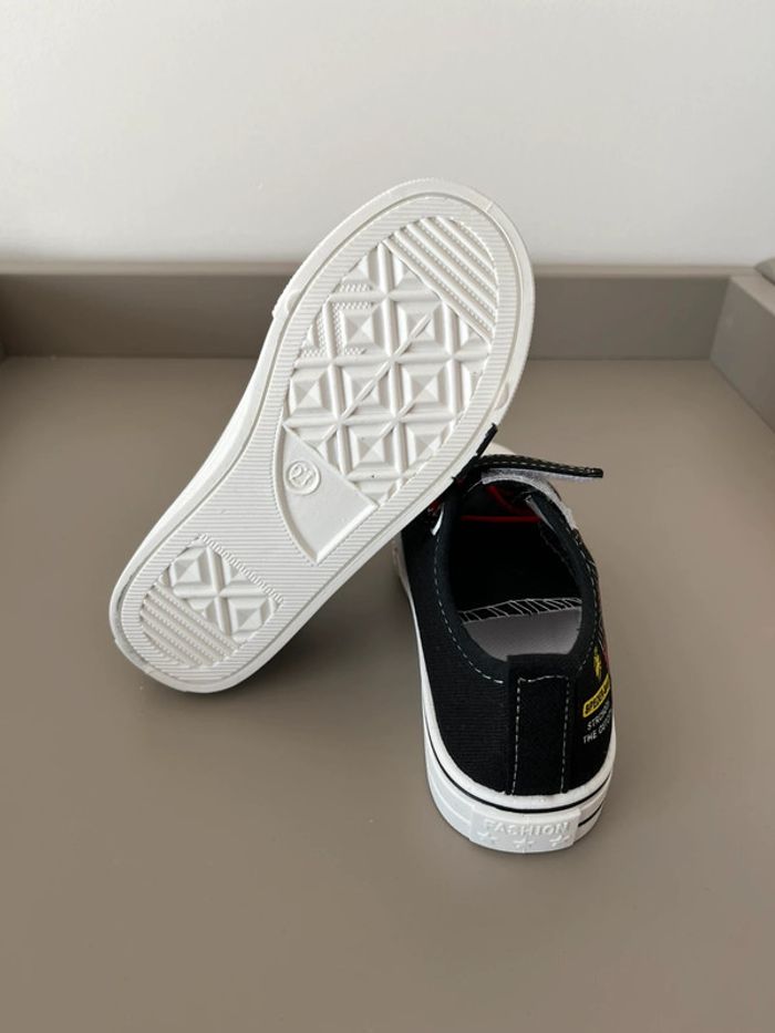 Chaussures Spiderman pointure 27 - photo numéro 5
