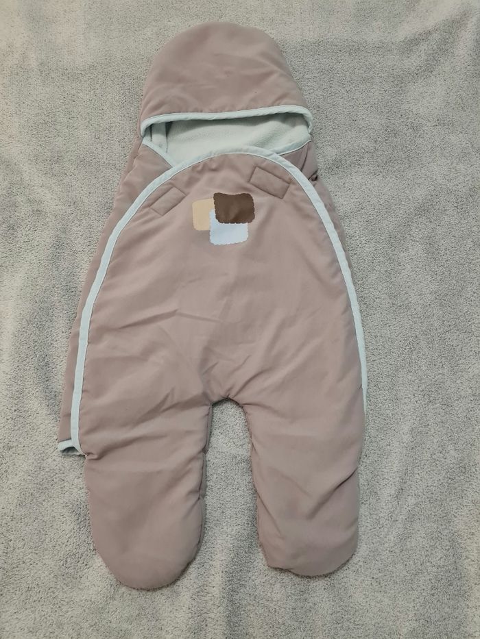 Nid d'ange mixte - Naissance