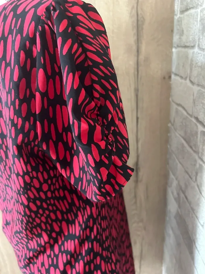 Robe rétro moderne et graphique taille 42 - photo numéro 4