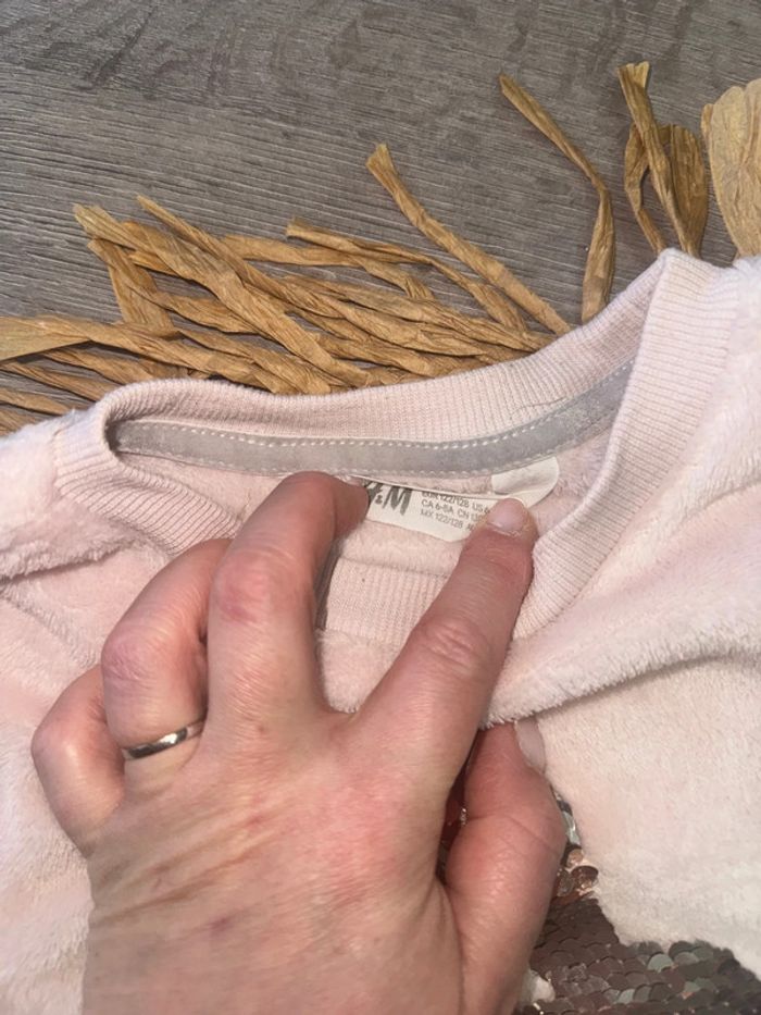 Pull tout doux lapin h&m 8 ans - photo numéro 3