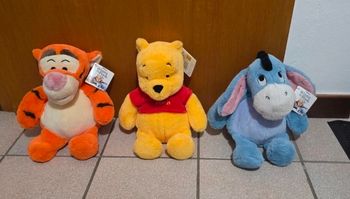 Lot de 3 peluches Winnie l'ourson nouveau