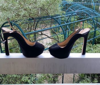 Sandales à talons zara