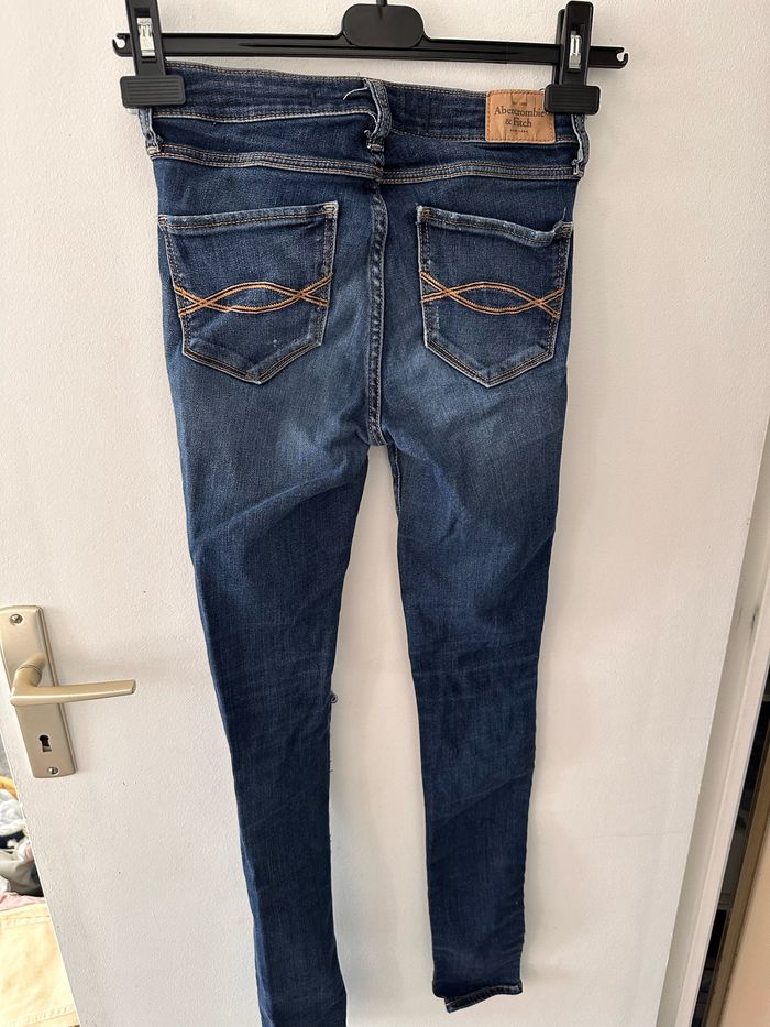 Jeans Abercrombie & Fitch - photo numéro 3