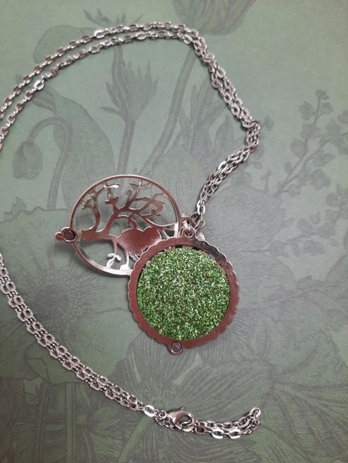 Pendentif collier "chouette" argenté et sa chaine - photo numéro 2