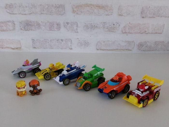 Véhicules / voitures / voitures de course Pat'Patrouille / Paw Patrol (1)
