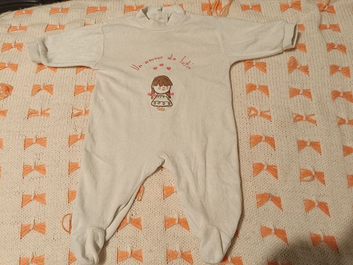 Pyjama bébé – “Un amour de lutin” (3 mois)