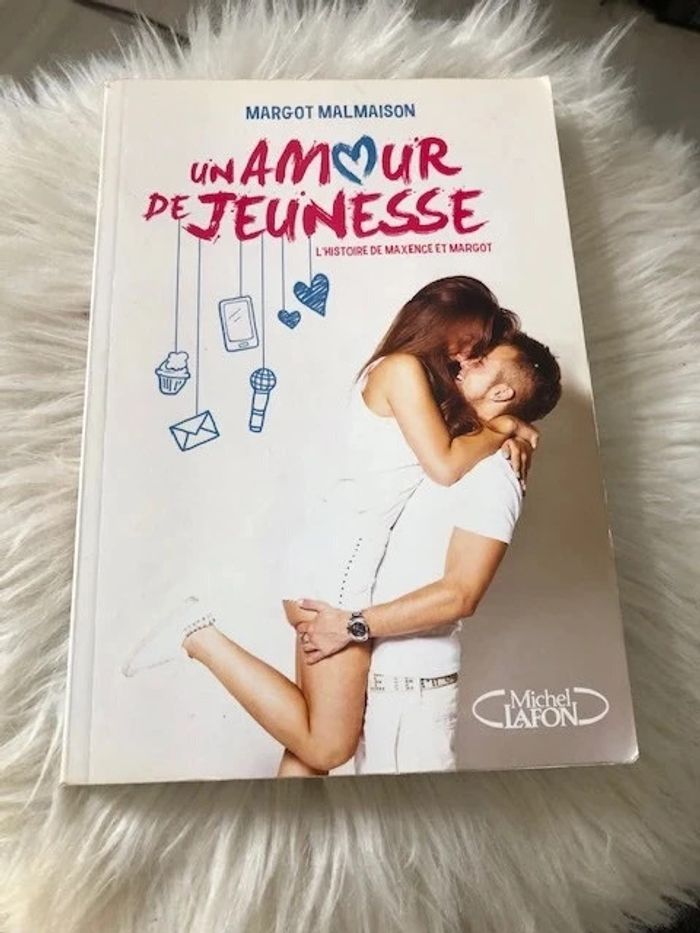 Livre Un Amour de Jeunesse de Margot Malmaison