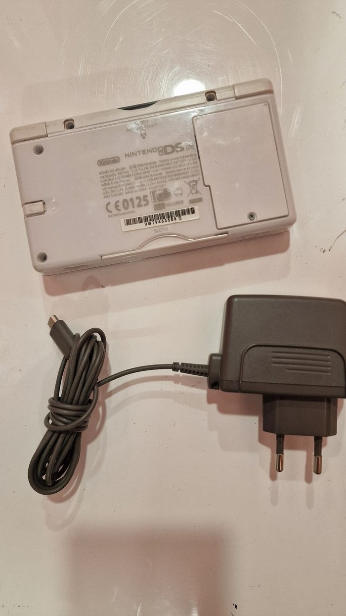 Nintendo ds bonne état - photo numéro 5