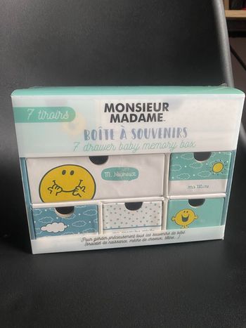 Boîte à souvenirs 🌸 Monsieur Madame 