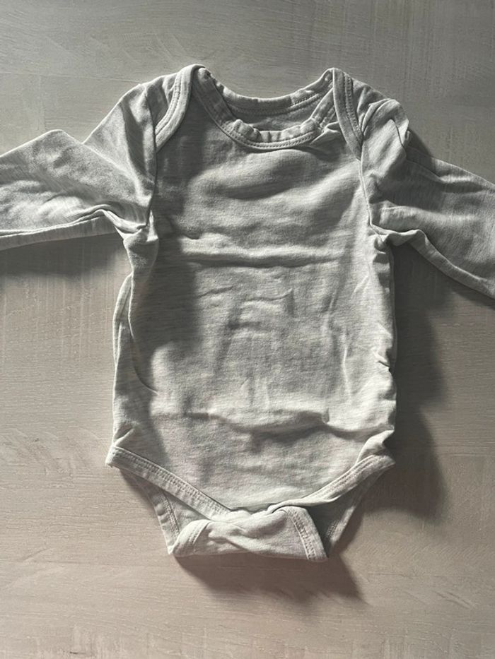 Lot 7 bodys bébé tape à l’œil taille 3 mois manches longue - photo numéro 8