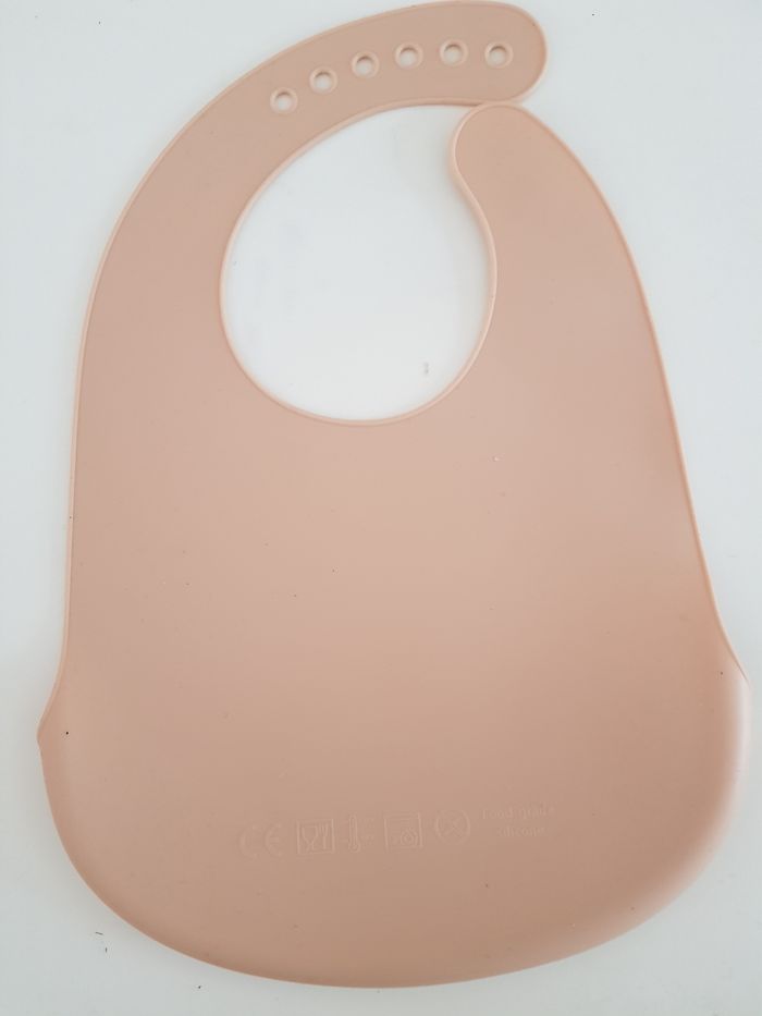Bavoir silicone - photo numéro 2