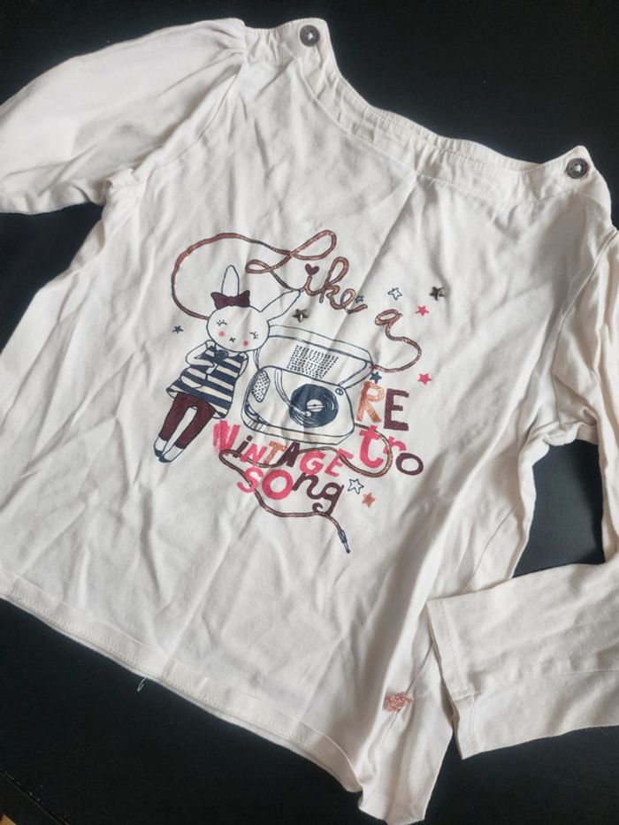 Tee shirt manche longue 7 ans - photo numéro 2