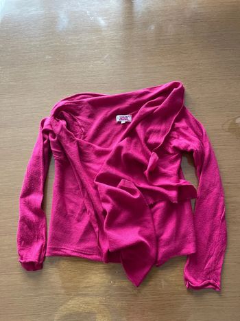 gilet rose ouvert