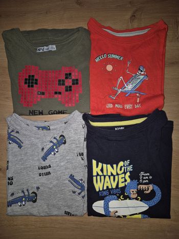 Lot de tee-shirts 5 ans