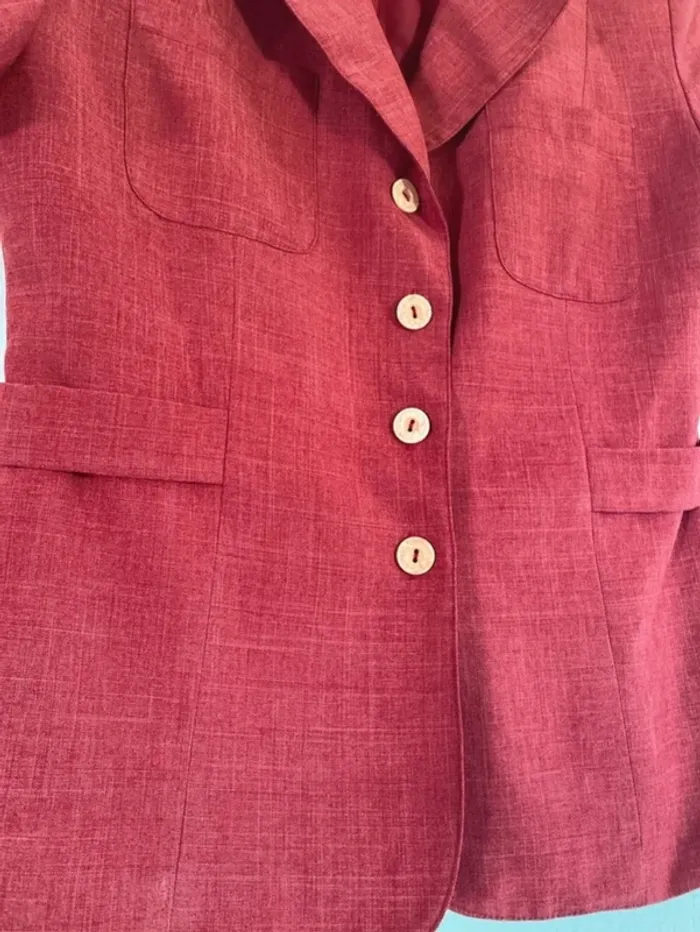 Blazer chemise vintage rouge framboise – coupe cintrée – vibe 90s/2000s chic - photo numéro 2